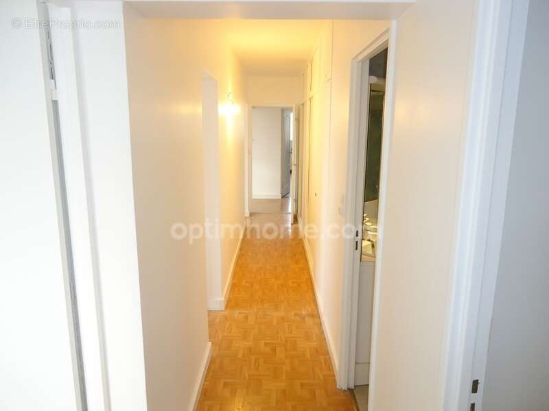 Appartement à SARCELLES
