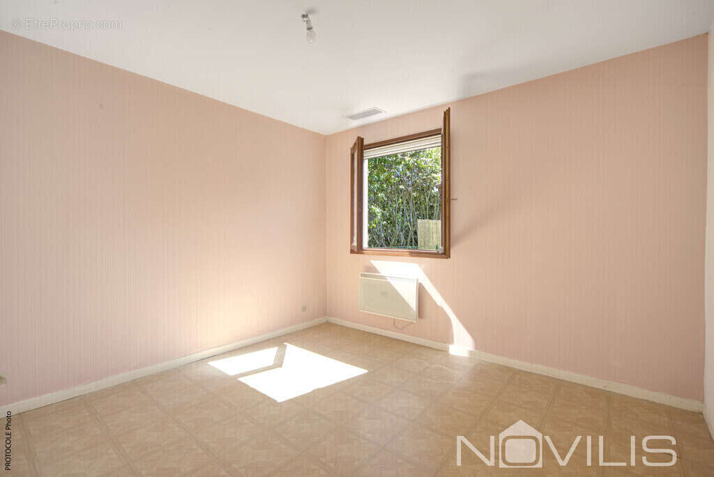 Maison à CASTANET-TOLOSAN