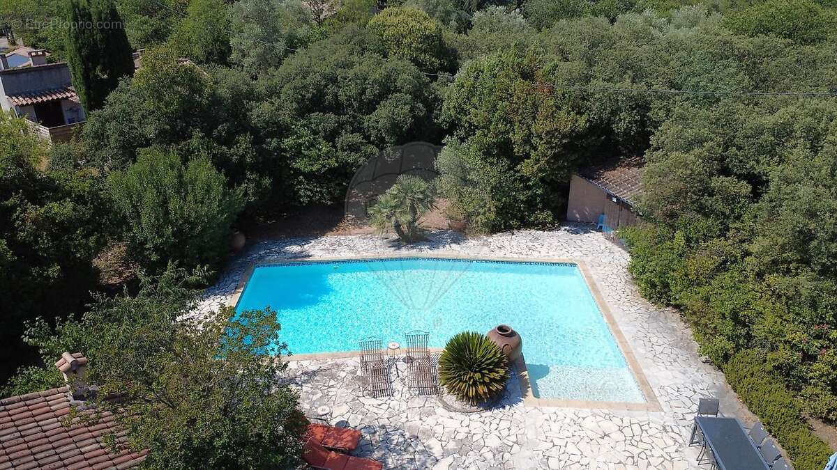 Maison à NIMES