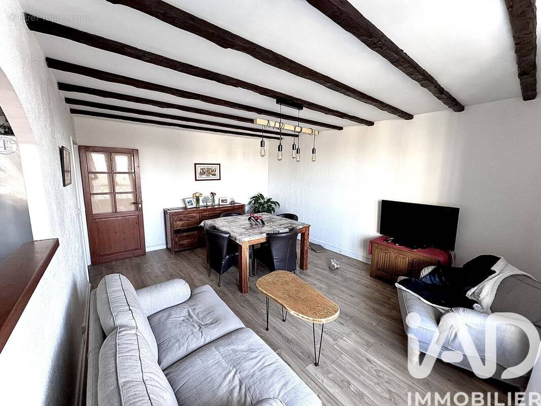 Photo 1 - Appartement à CHILLY-MAZARIN