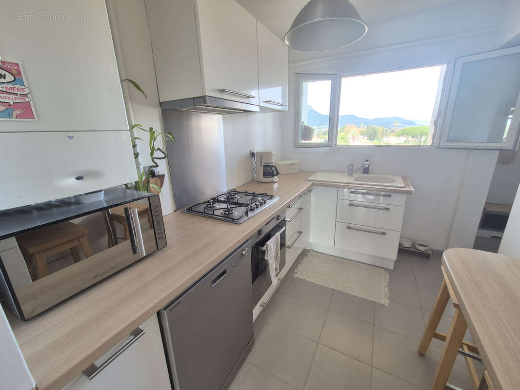 Appartement à LE PRADET