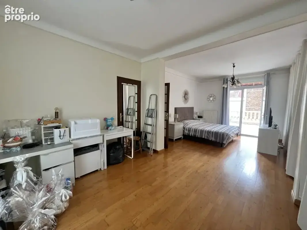Maison 10 pièces 230 m² à vendre à Bagnolet (93170) - photo 9