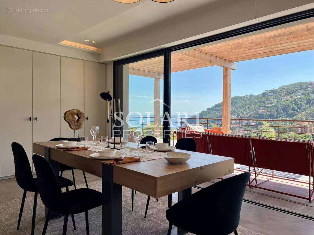 Maison à THEOULE-SUR-MER