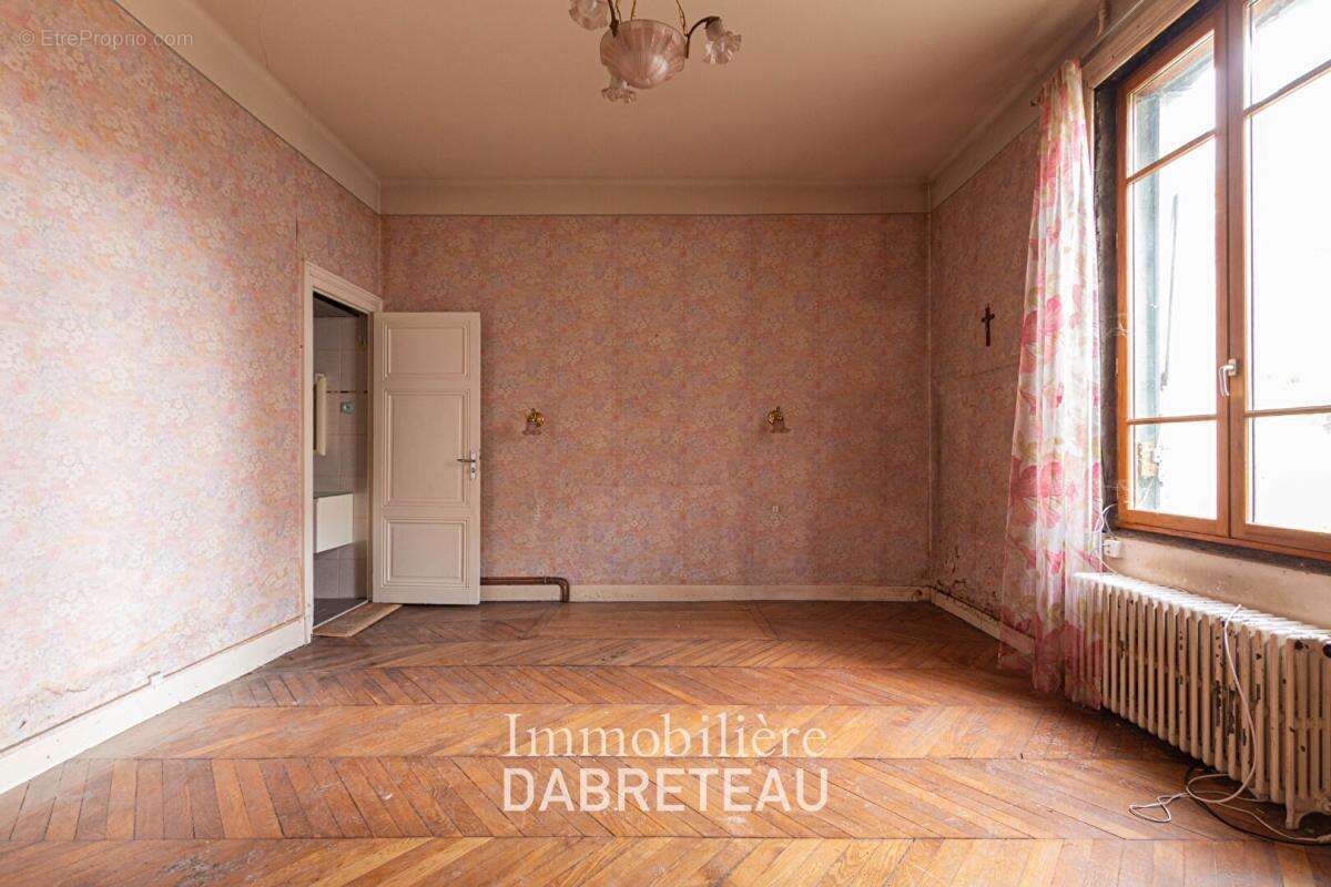 Maison à VILLEURBANNE