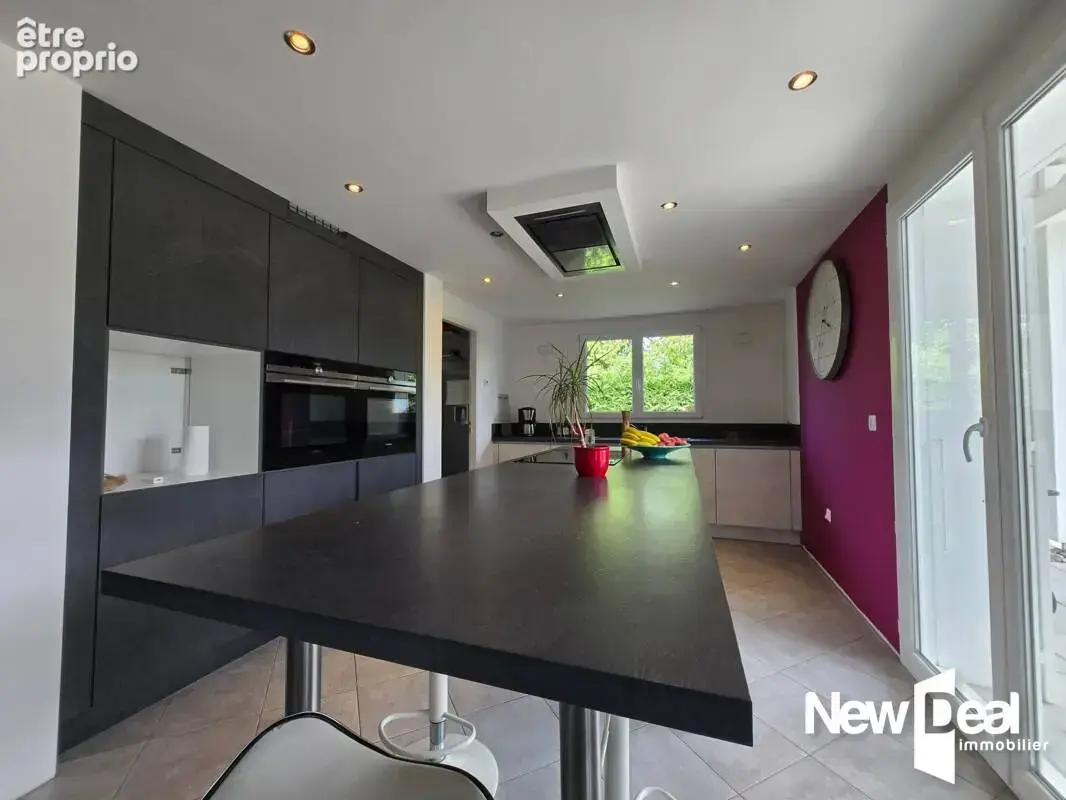 Belle Maison / 200 m² / Vinzier - photo 9