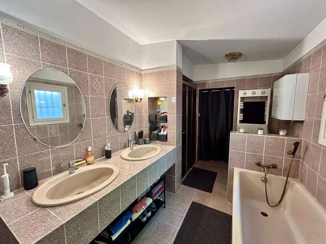 Maison à MARSEILLE-11E