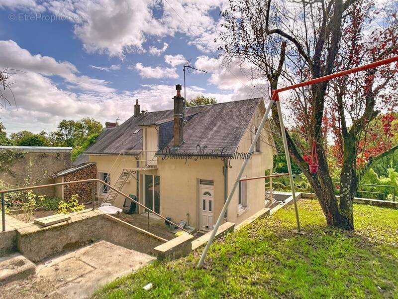 Maison à PONCE-SUR-LE-LOIR