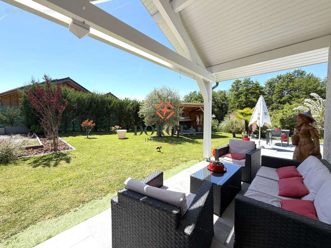 Maison à VAULNAVEYS-LE-HAUT