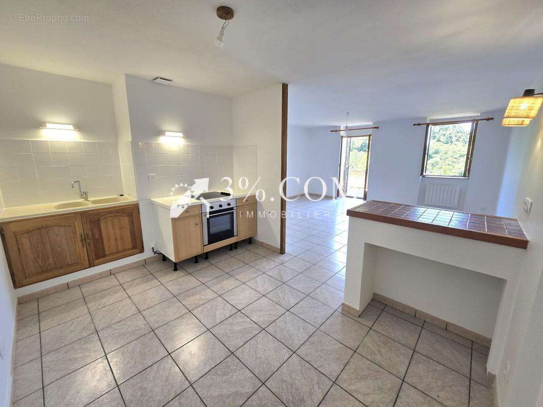 Appartement de 90m2 et 2 chambres - terrasse avec vue panora - photo 5