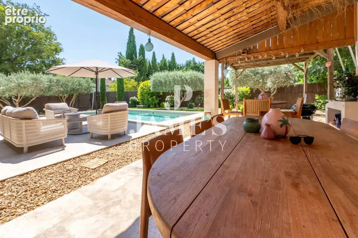 Maison 5 pièces 158 m² à vendre à Paradou (13520) - photo 6