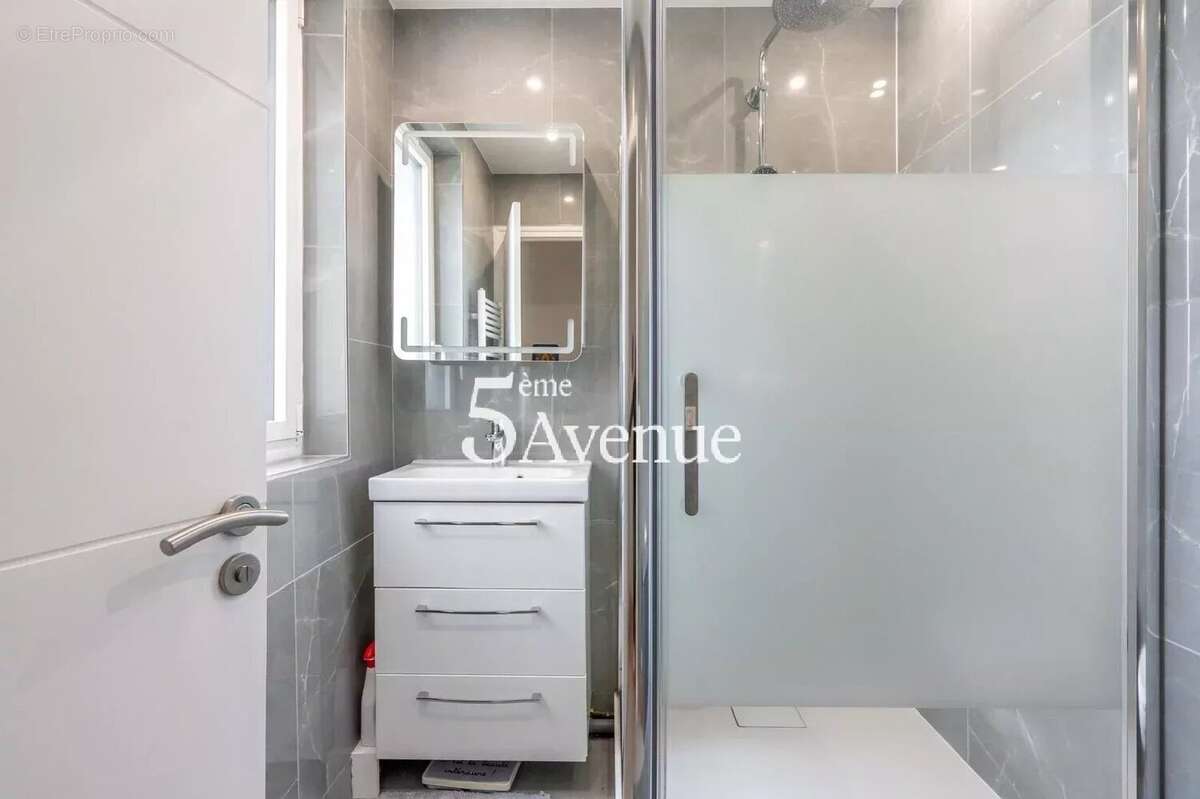 Maison à SAINT-MAUR-DES-FOSSES