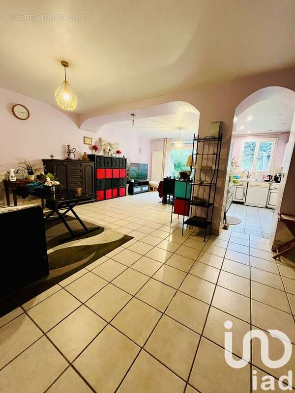 Photo 2 - Maison à BONDY