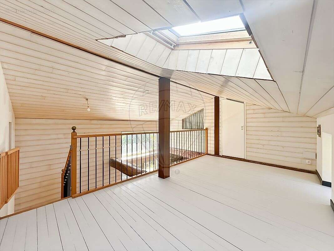 Maison à SAINTE-LUCE-SUR-LOIRE