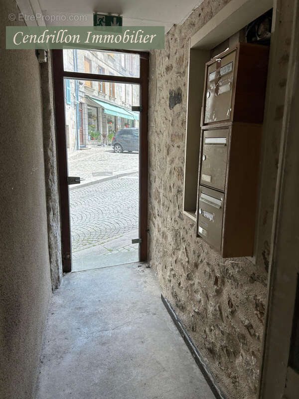 Appartement à BOURGANEUF