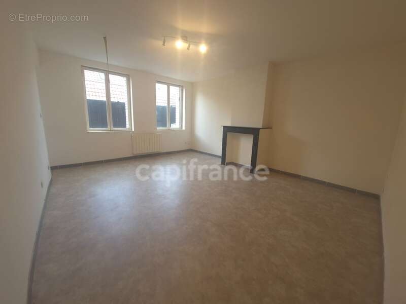 Maison à AUBIGNY-AU-BAC