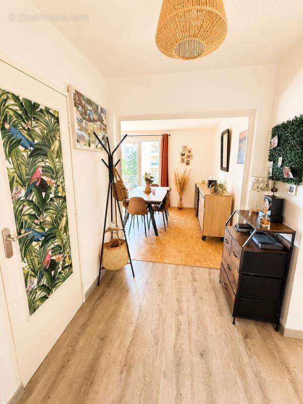 Appartement À Vendre - photo 9