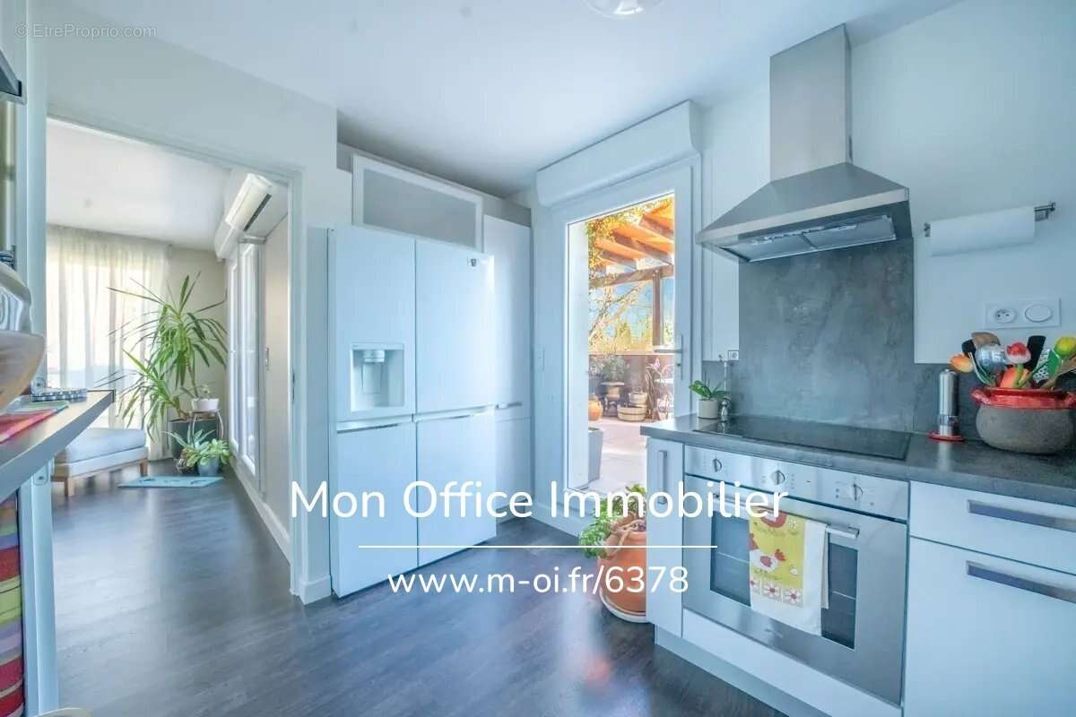 Appartement à MEYREUIL