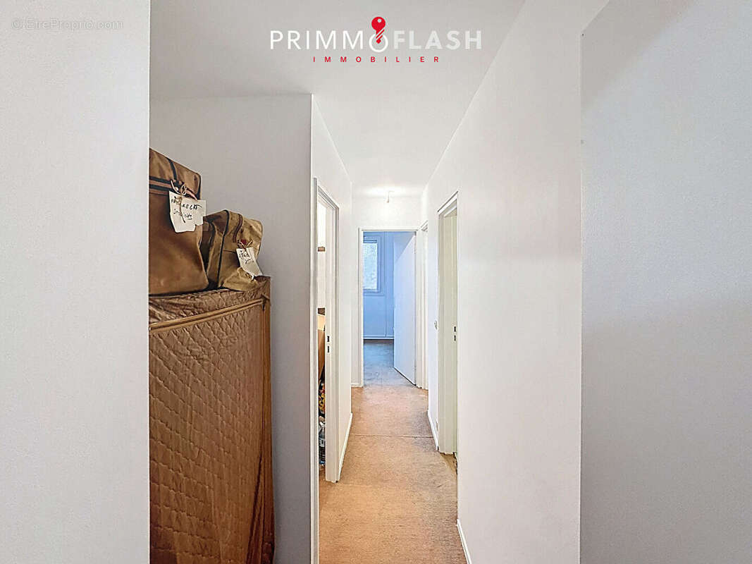 Appartement à LA COURNEUVE