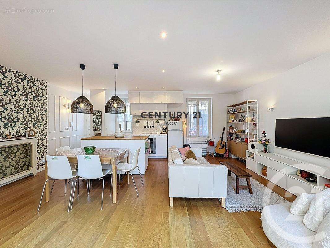 Maison à MAISONS-ALFORT