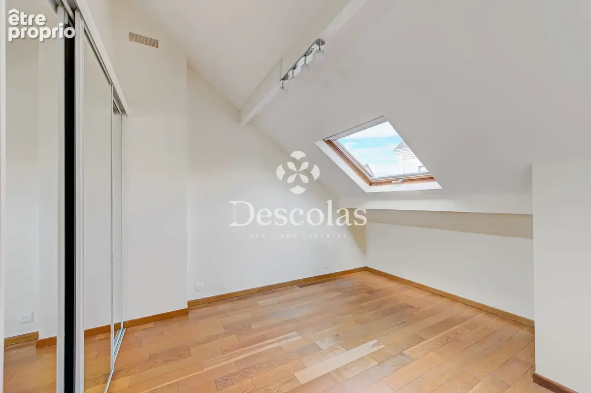 SAINT-GERMAIN-EN-LAYE Plateau - Maison familiale 181 m2 plein sud avec jardin - photo 29