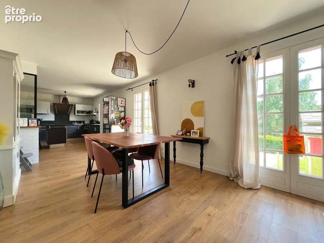 Maison 7 pièces 118 m² à vendre à Vernon (27200) - photo 4