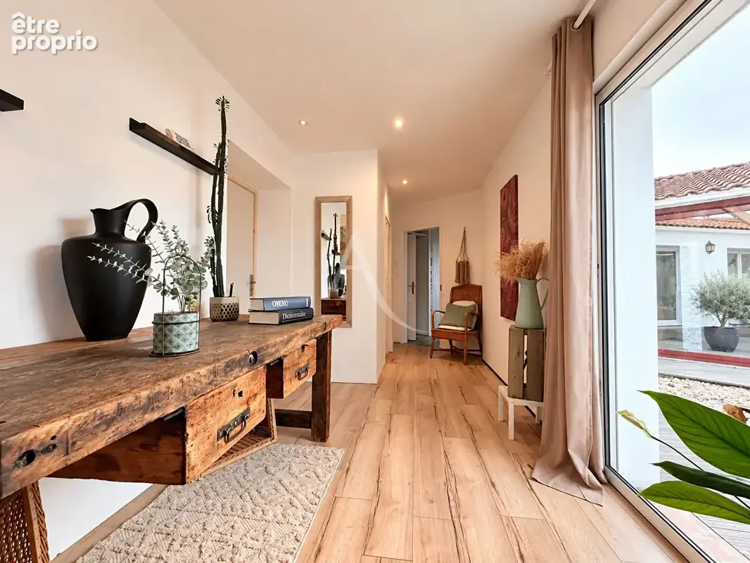 Coëx - Maison familiale avec piscine et studio indépendant - photo 2