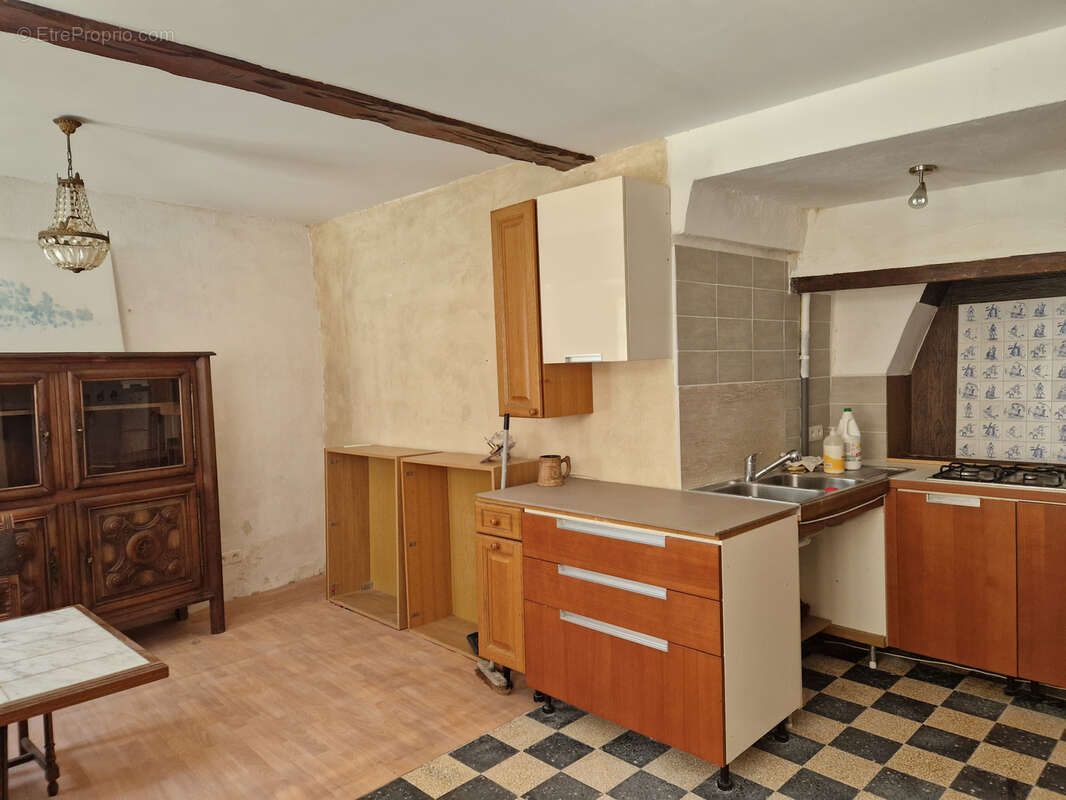 Maison à SAINT-PONS-DE-THOMIERES