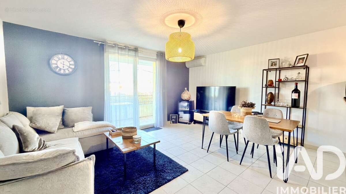Photo 2 - Appartement à LEZIGNAN-CORBIERES