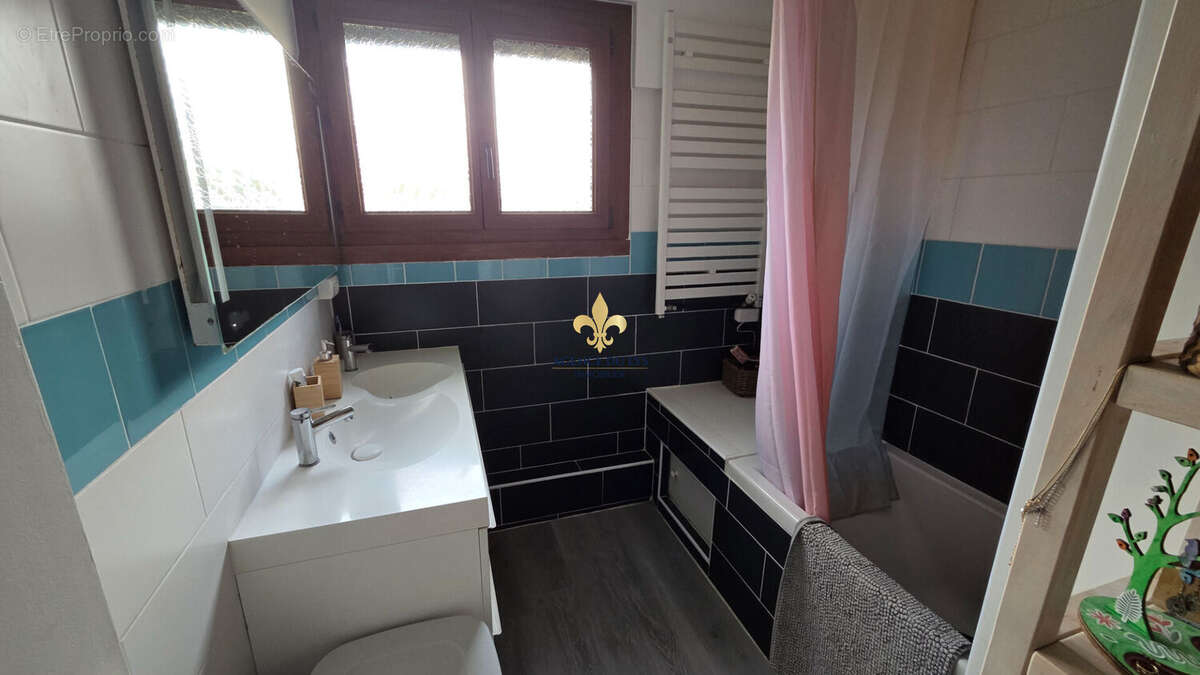 Maison à VILLERS-SOUS-SAINT-LEU