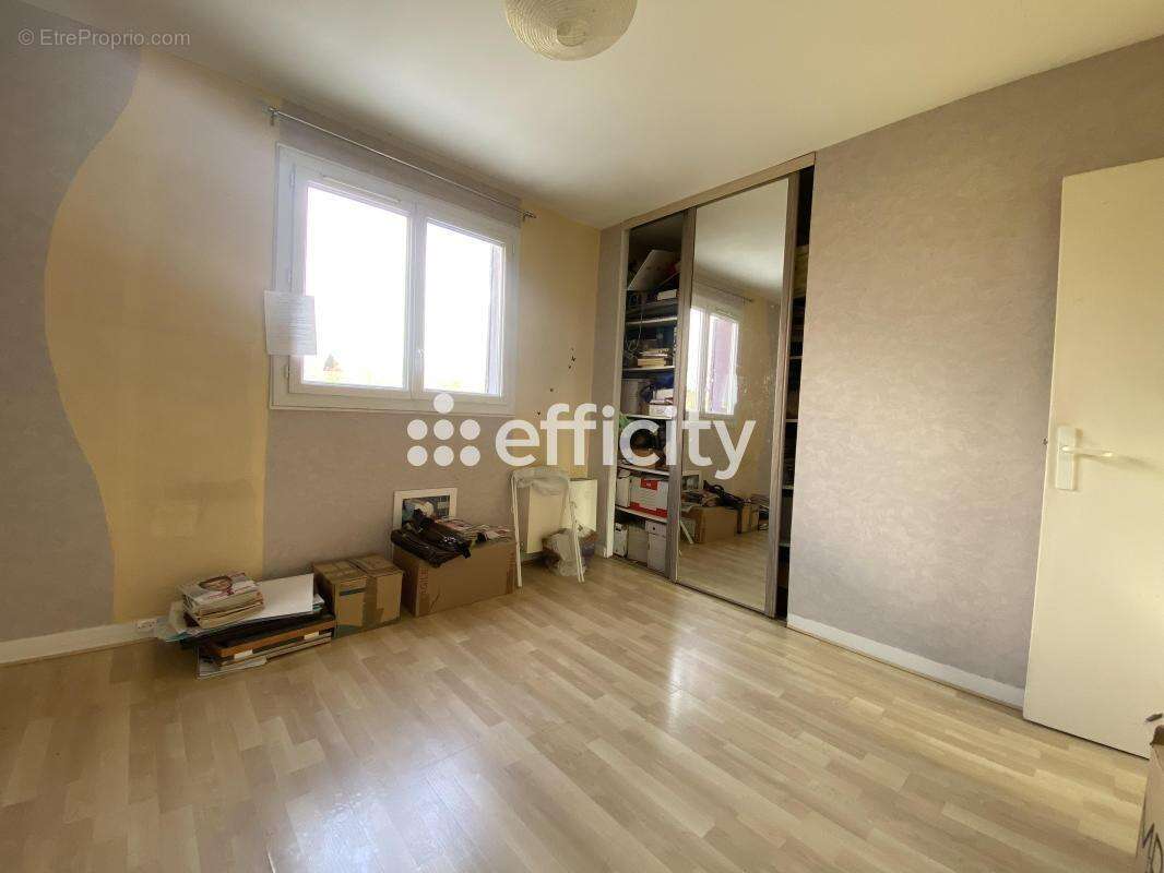 Maison à MAGNY-LES-HAMEAUX