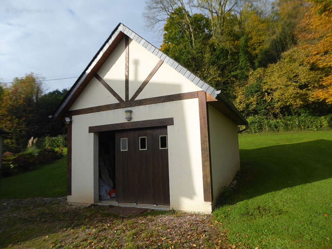 Maison à PONT-L&#039;EVEQUE
