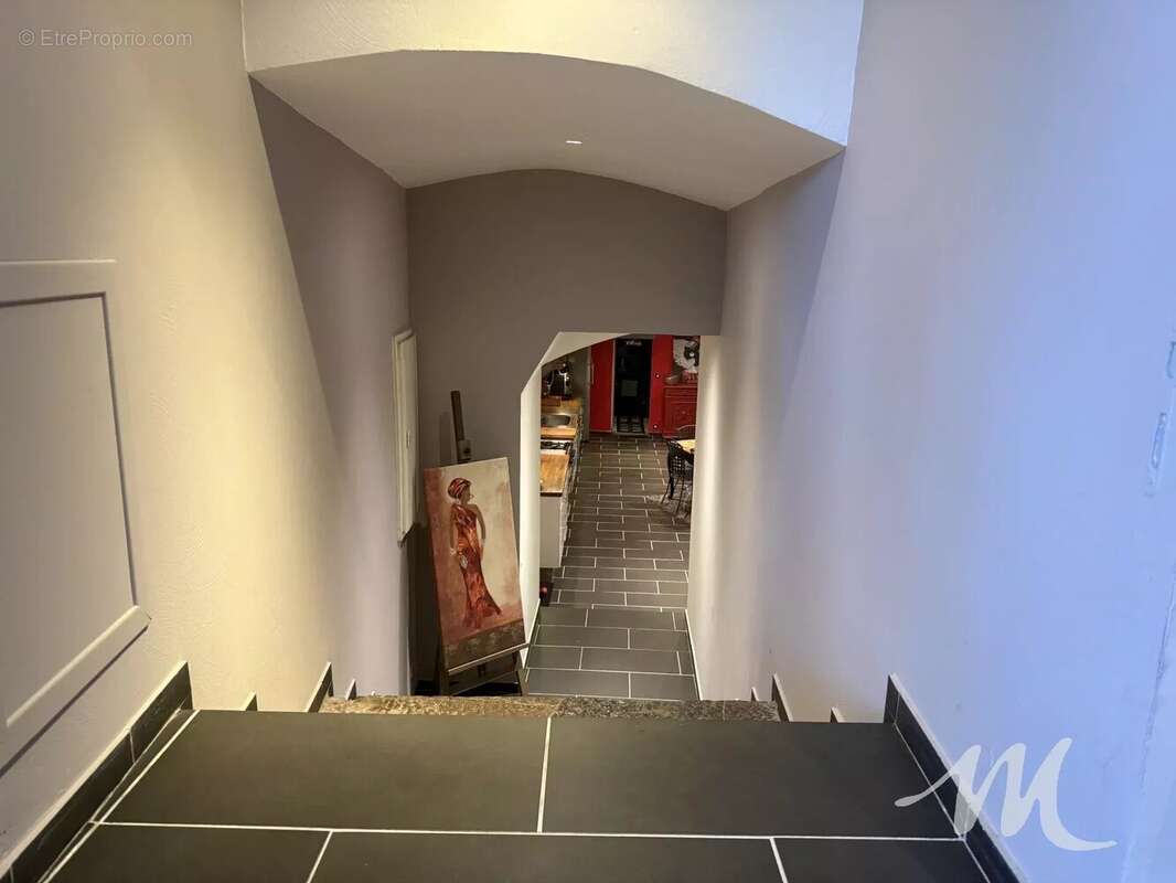 Appartement à CARCES