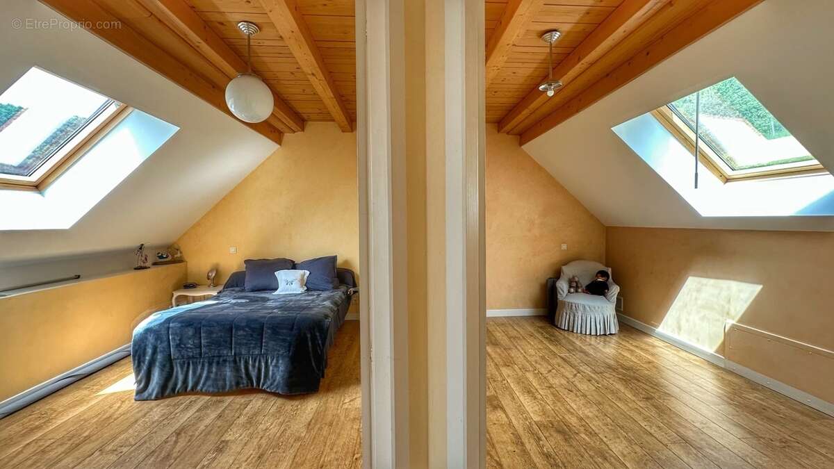 Maison à SAINT-AUPRE