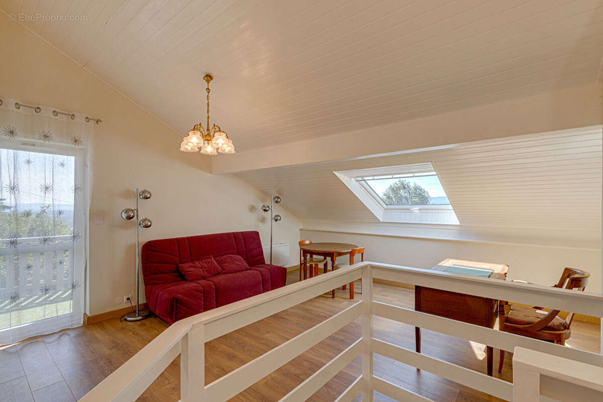 Maison Ballaison 5 pièces rénovée de 157.55 m² - photo 14
