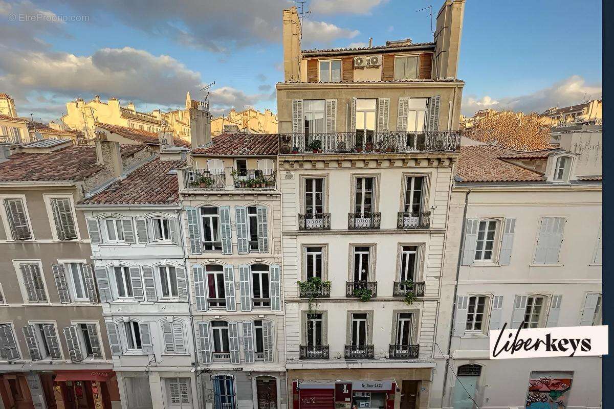 Appartement à MARSEILLE-6E