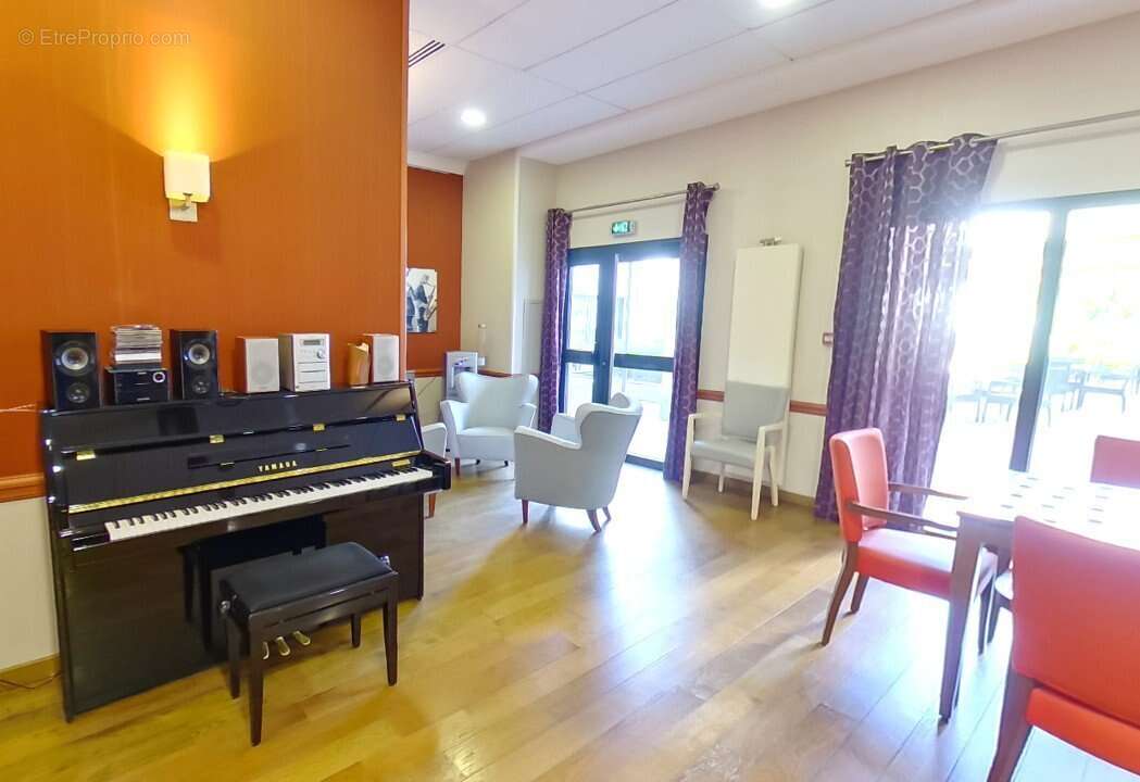 INVESTISSEMENT LOCATIF  Marseille 10  Résidence EHPAD La Villa des Poètes - 6.01% de rentabilité - photo 8