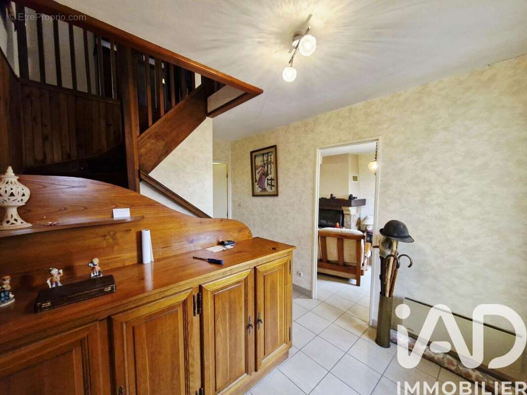 Photo 4 - Maison à NISSAN-LEZ-ENSERUNE