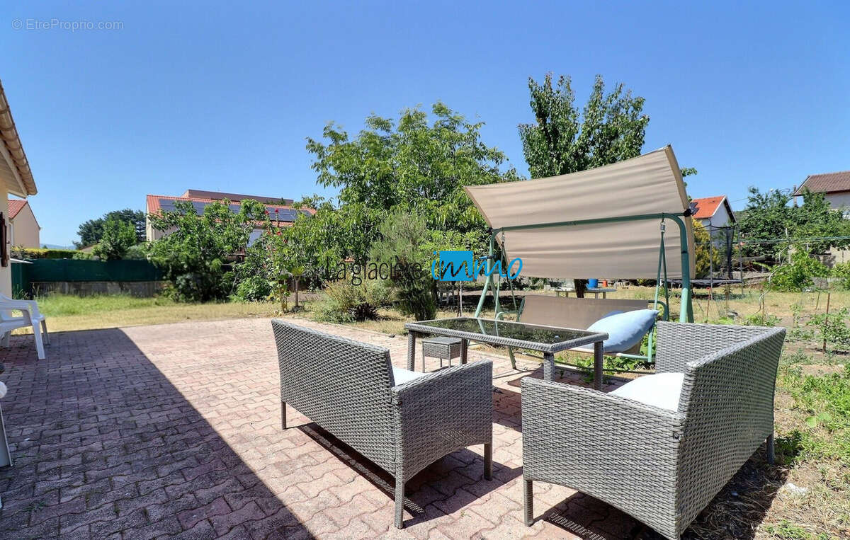 Maison 105 m² à Cournon-D'auvergne  - photo 2