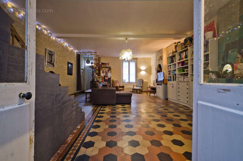 Maison de ville 5/6 pièces à vendre à CHATELLERAULT (86) - photo 5