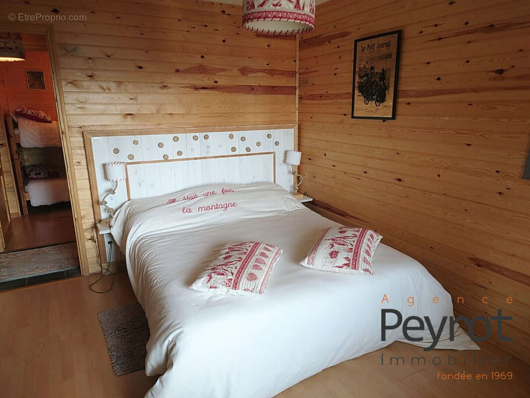 Maison à LES ANGLES