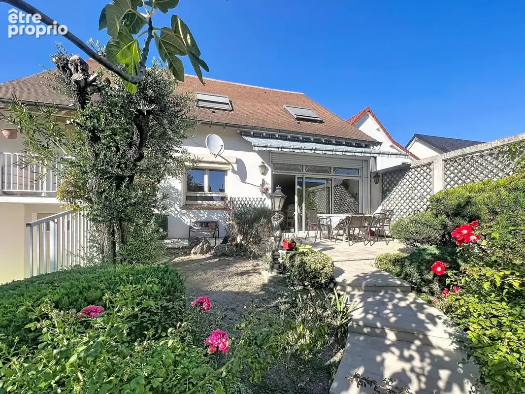 Pavillon de standing independant de 1986 sur 402 m2 de terrain paysage - photo 6