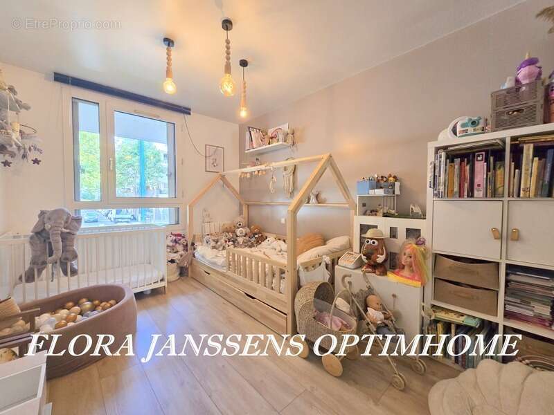 Appartement à ASNIERES-SUR-SEINE