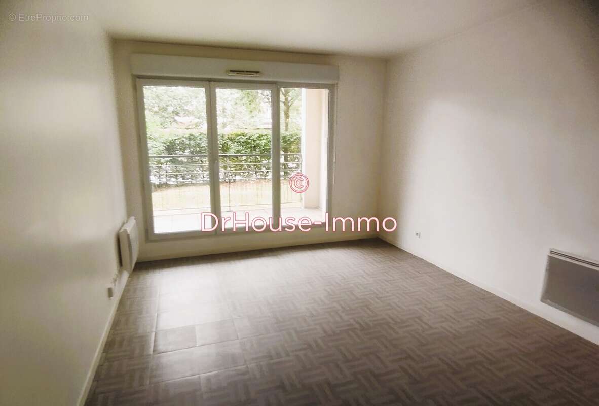 Appartement à CARRIERES-SOUS-POISSY