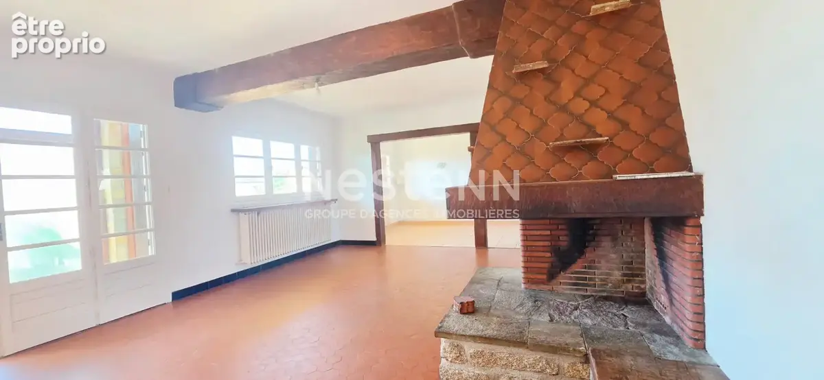 Une Maison à rénover disposant de 4 chambres  à Saint Malo De Guersac  103 m2 habitables et grenier au dessus  terrain d'environ - photo 2