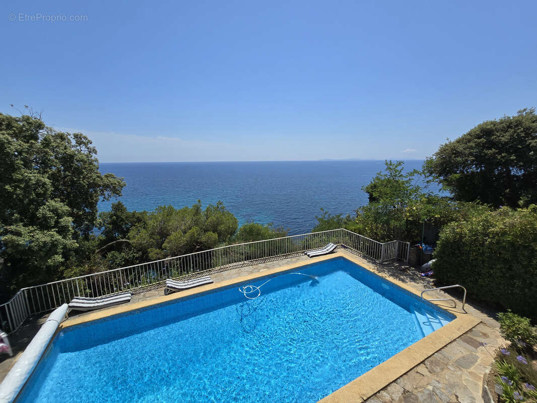 Maison à LA CROIX-VALMER