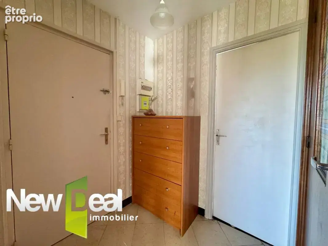 Appartement t3 / place de stationnement / orchies centre - photo 4