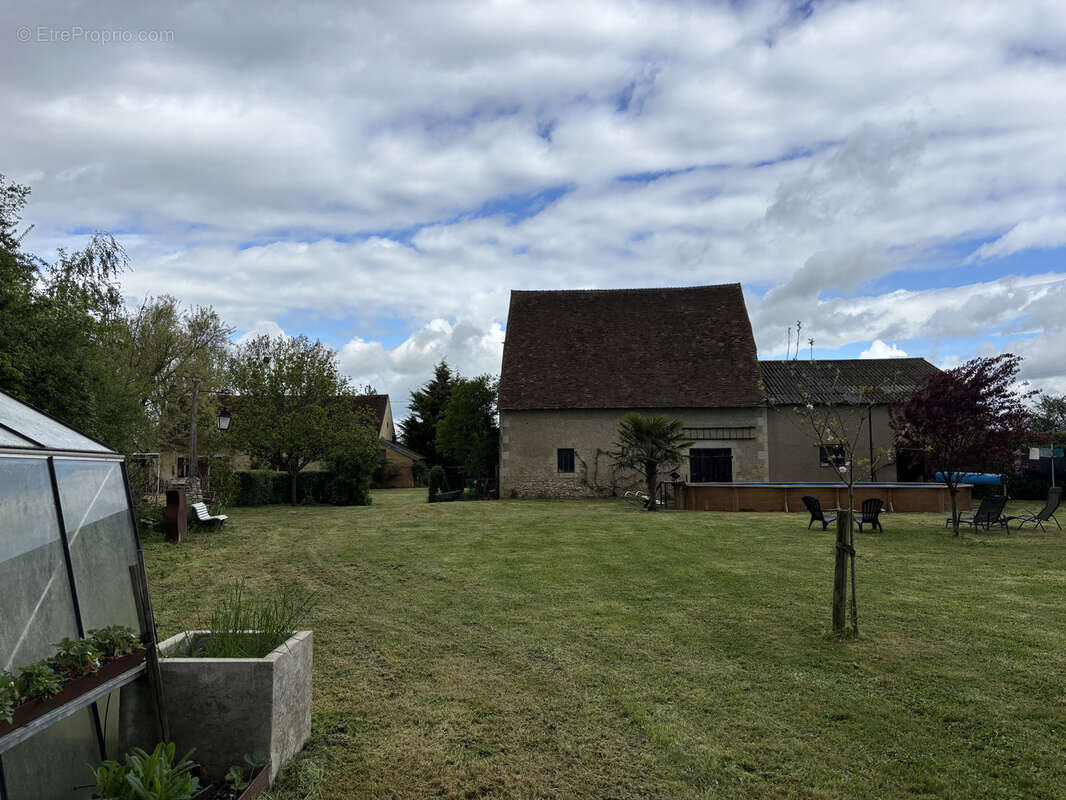 Maison à TRESNAY