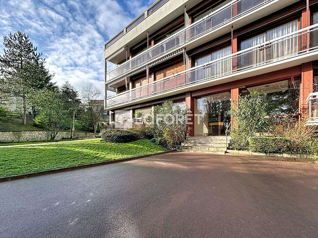 Appartement à SAINT-GERMAIN-EN-LAYE