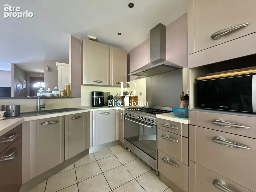 A Vendre Maison - Saint Hippolyte - 3 Chambres - Garage - 144 m2 - photo 5