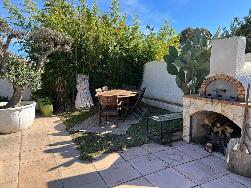 Maison à SANARY-SUR-MER